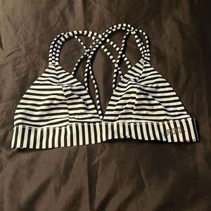 Pink by Victoria’s Secret sports bra